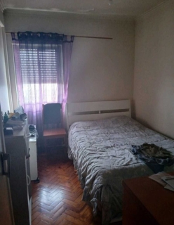 Quarto para acompanhante/ bons ganhos_935526394 